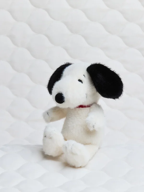 Snoopy ECO Fuzzy Cream 17cm - Image 2