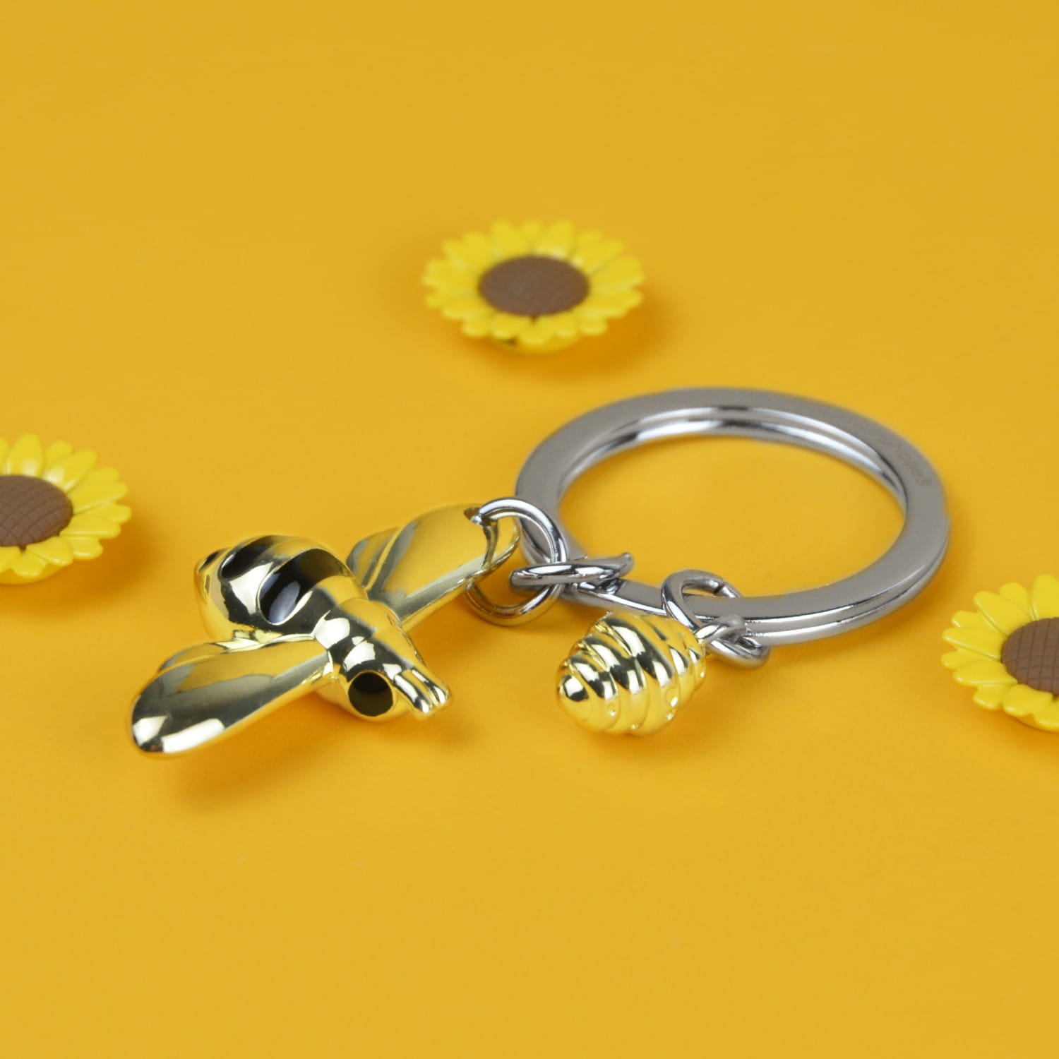 Gold & Black Bee & Honey Keyring - Image 4