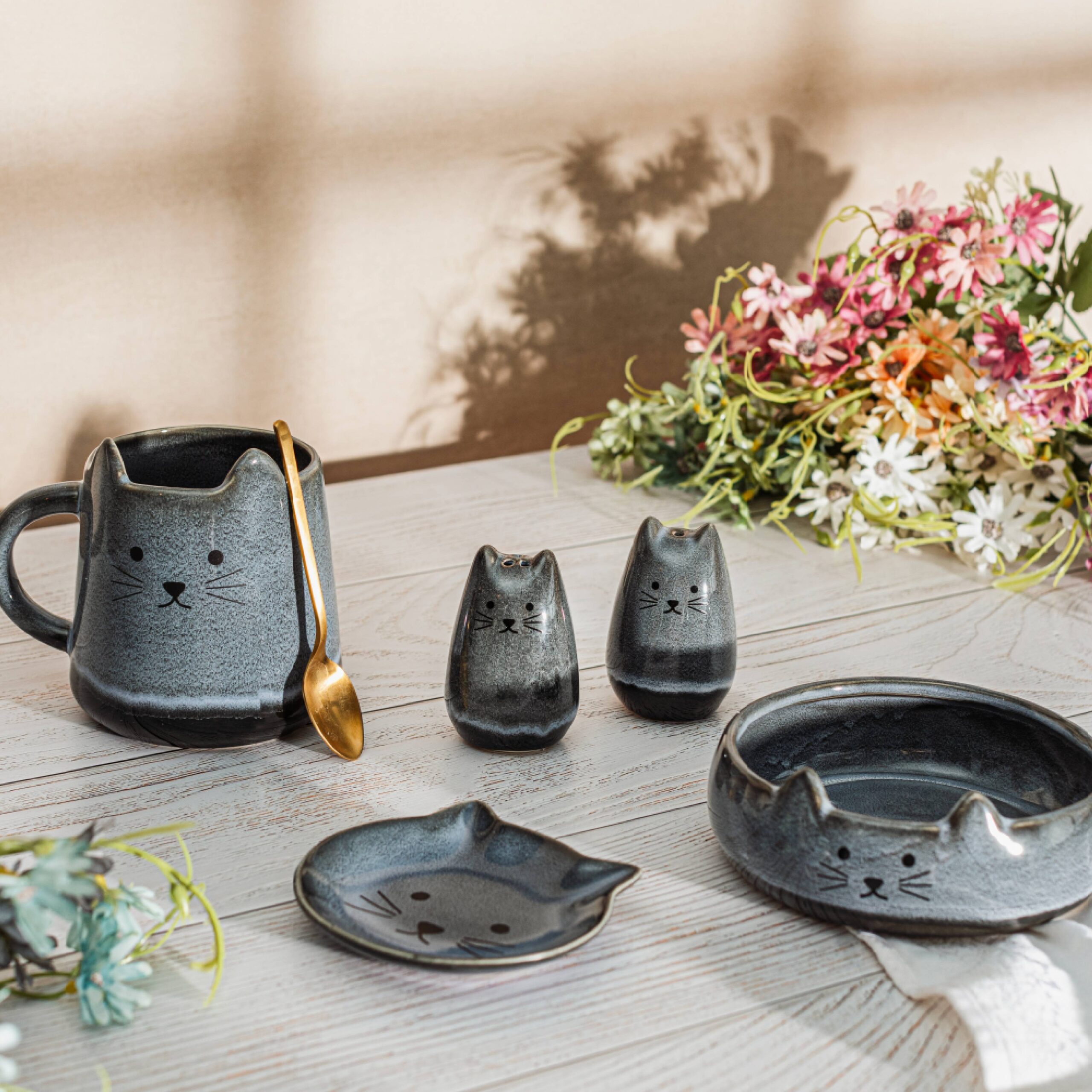 Mojave Cat Tea Bag Dish - Image 2