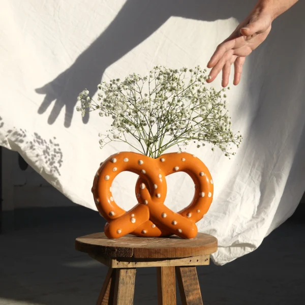 Pretzel Vase - Image 3